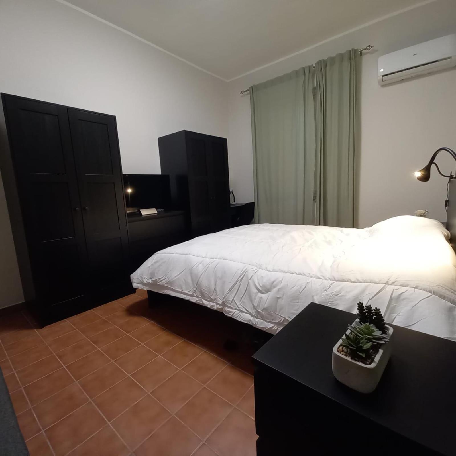 Etna Home Катания Экстерьер фото